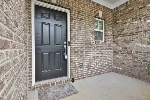 Newnan, GA 30265,182 Granite WAY