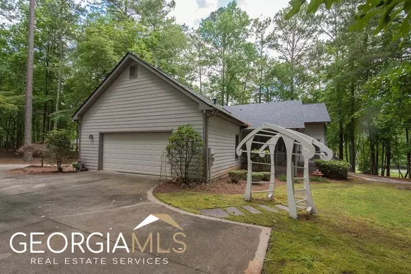 Newnan, GA 30263,260 Lake Coweta