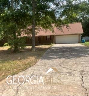 217 Louise DR, Commerce, GA 30529