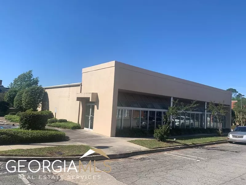 11 2nd AVE SW, Moultrie, GA 31768