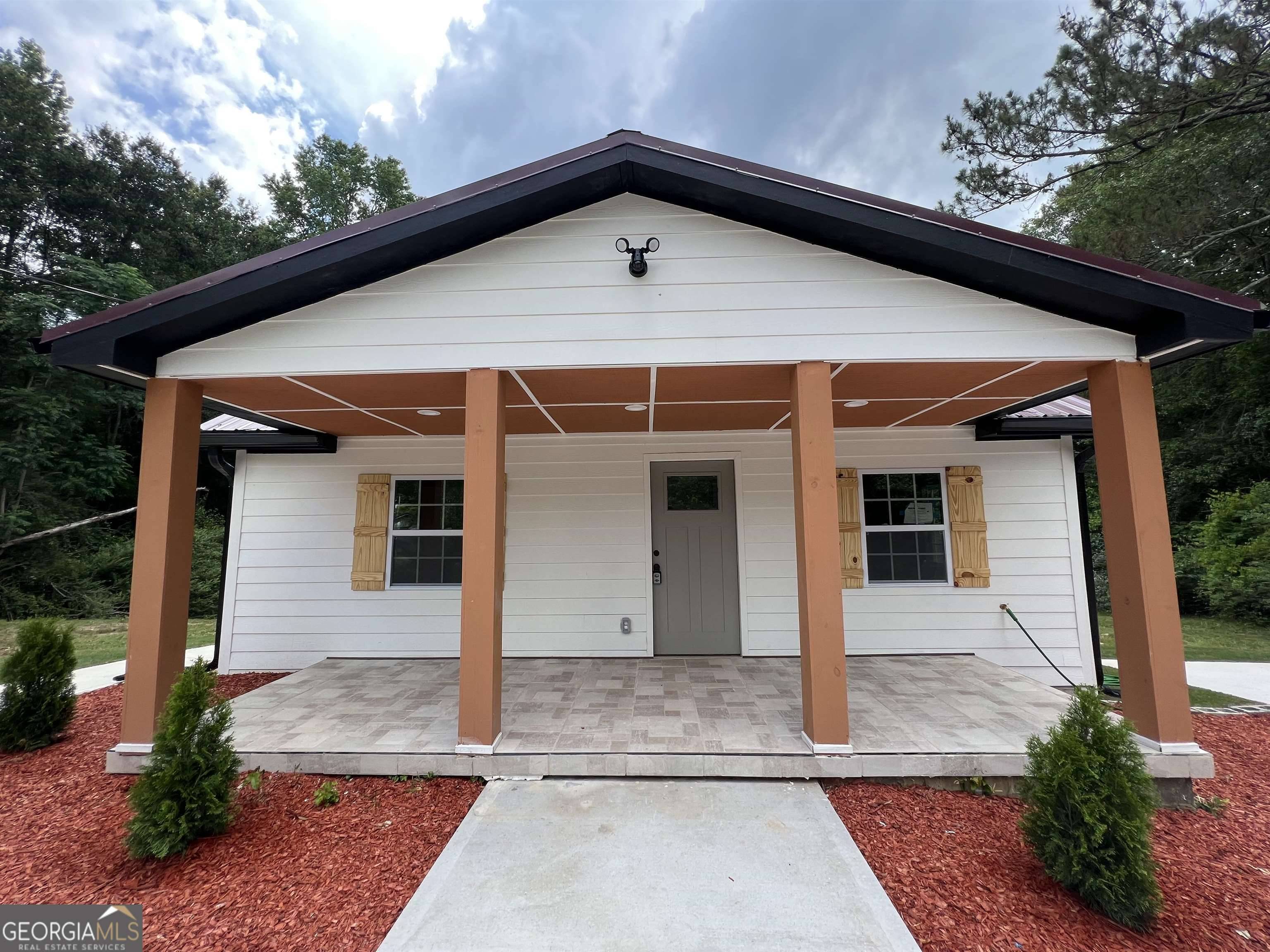 65 Woodard RD, Hogansville, GA 30230