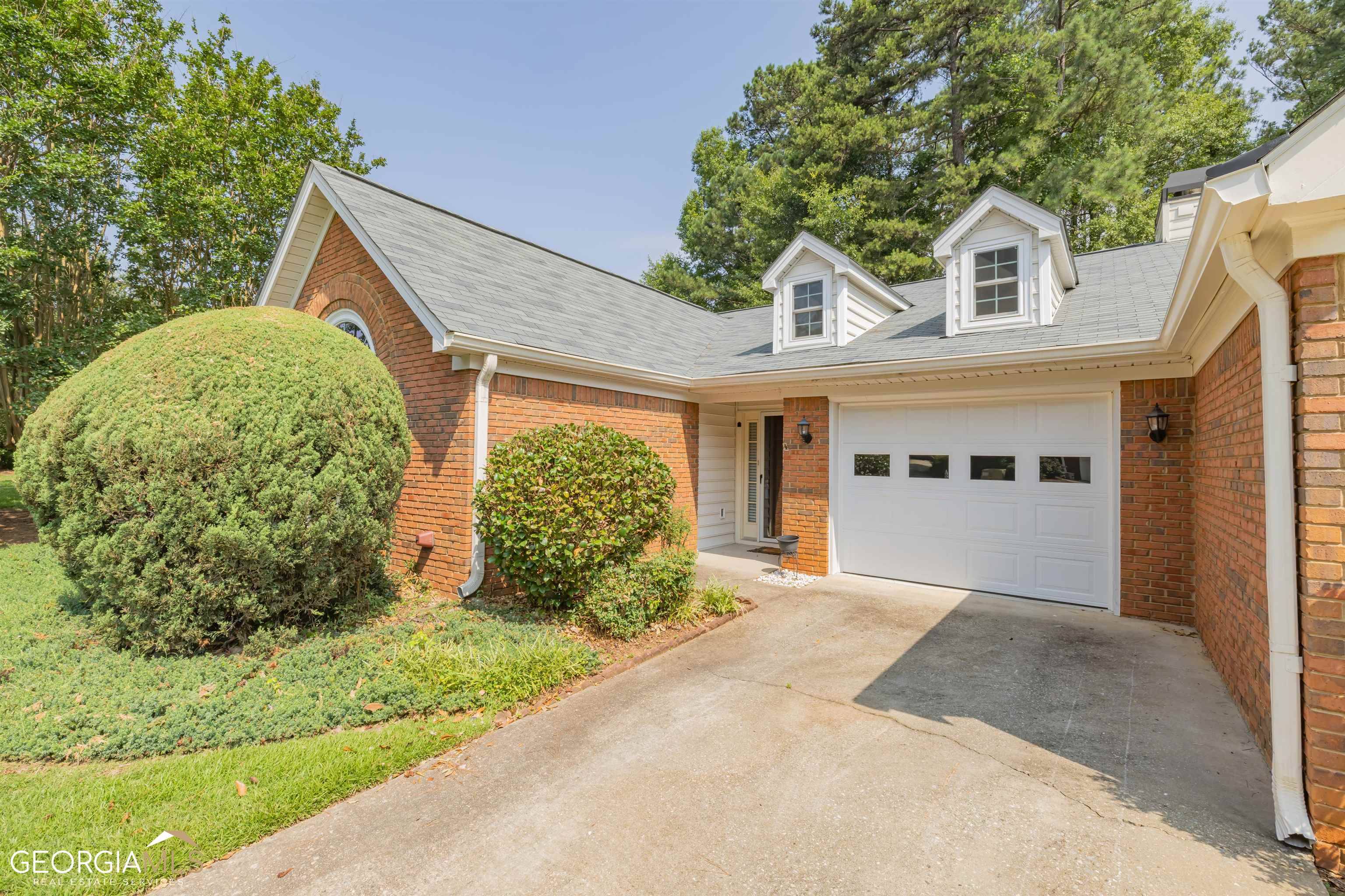 Peachtree City, GA 30269,66 Dover TRL