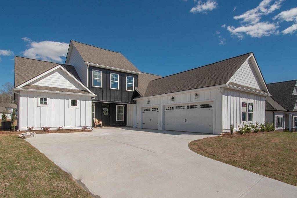 Sharpsburg, GA 30277,13 Baral RDG