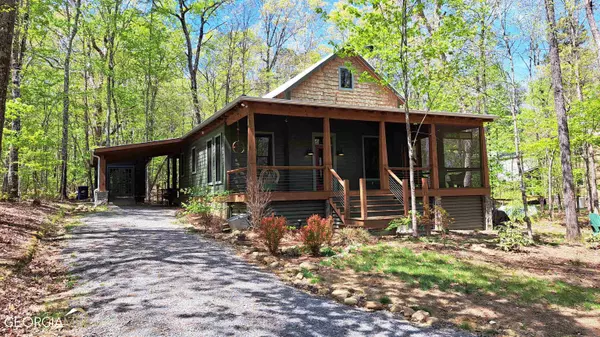 Mentone, AL 35984,838 County Rd 613