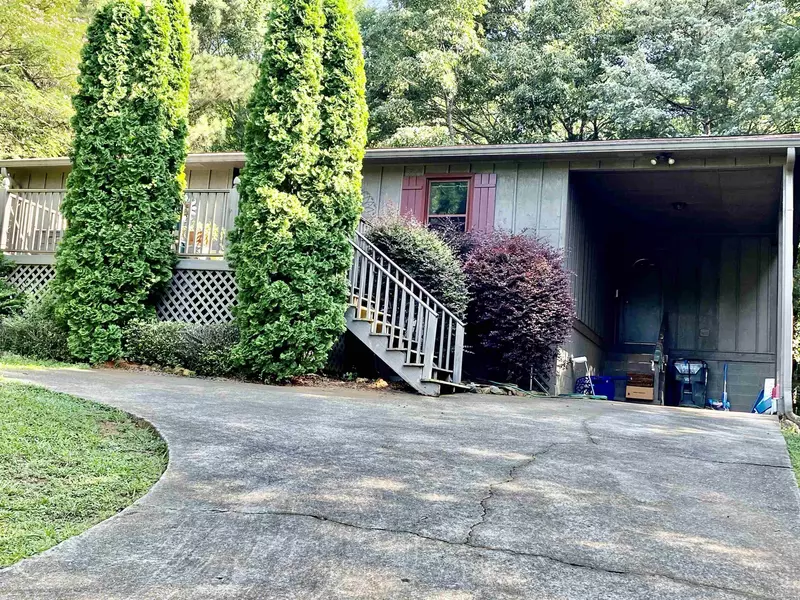 61 Padlock Mountain Rd., sw, Cave Spring, GA 30124