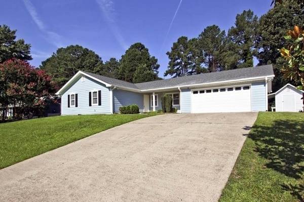 1543 Lakemont,  Grayson,  GA 30017