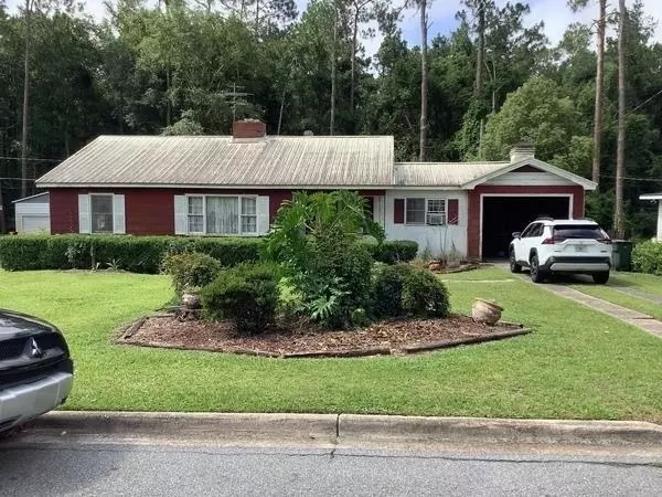 612 12th AVE, Moultrie, GA 31768