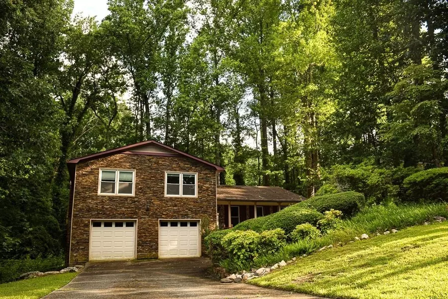 3466 Brookview, Marietta, GA 30068