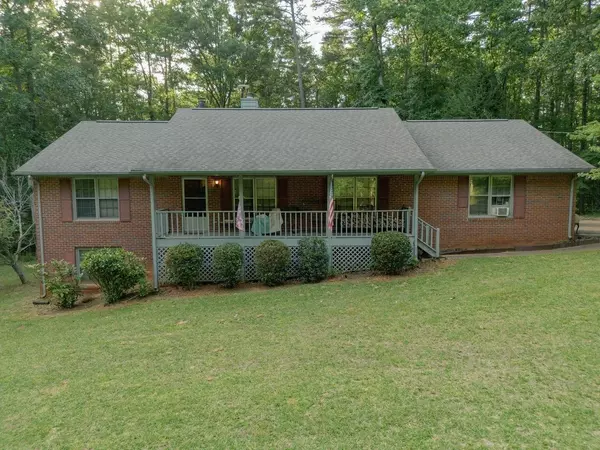 185 Brookshire,  Fayetteville,  GA 30215