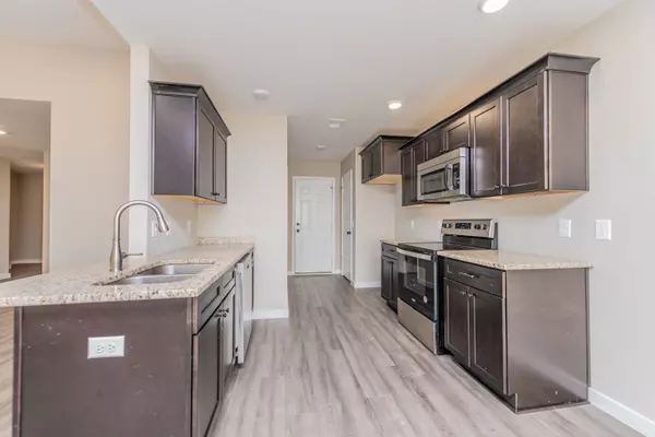 Hawkinsville, GA 31036,49 Cole DR