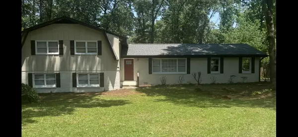 33 Heron DR,  Riverdale,  GA 30274