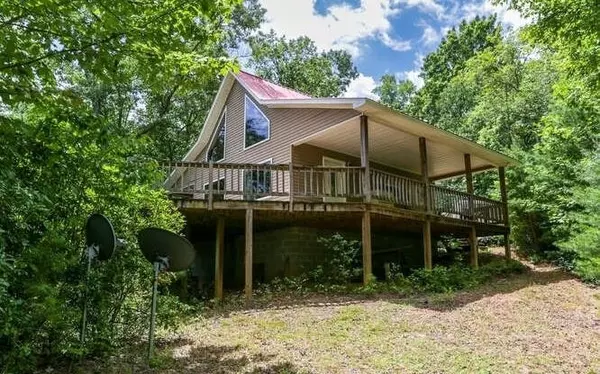 4500 Stiff Knee Drive, Hiawassee, GA 30546