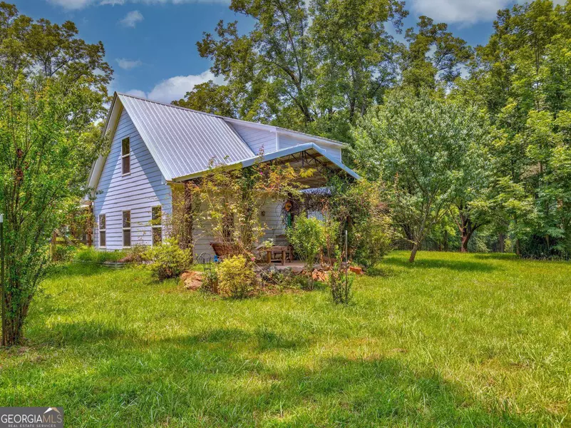 293 Otis Redding RD, Hillsboro, GA 31038