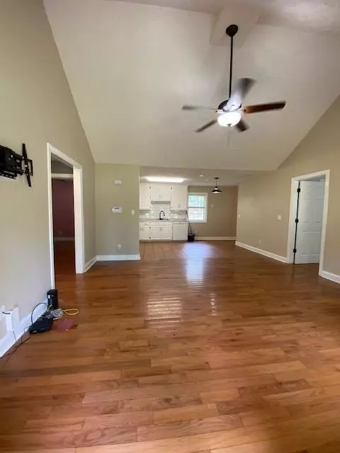 Thomaston, GA 30286,1006 S Green ST