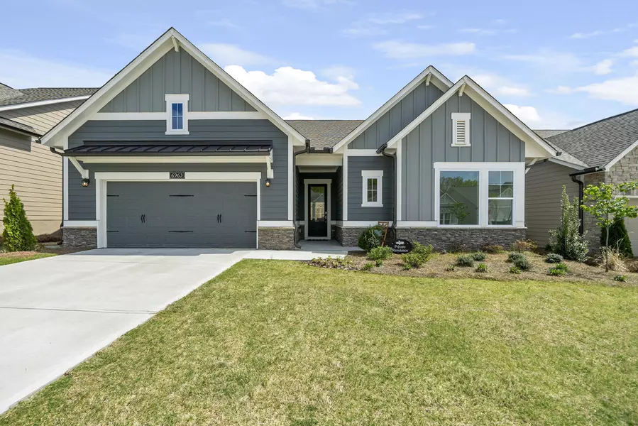 6963 Scenic Overlook, Flowery Branch, GA 30542