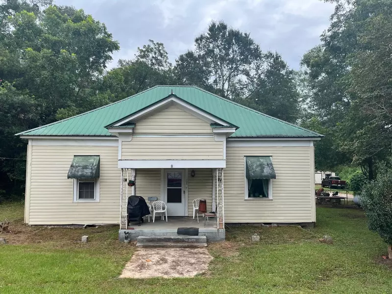 584 S Talbotton ST, Greenville, GA 30222