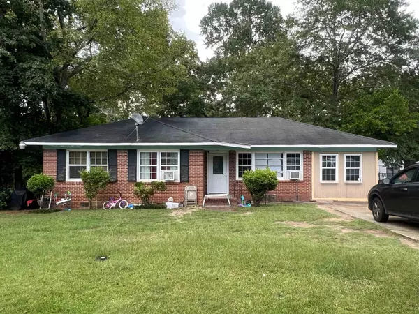 4212 Dellwood,  Macon,  GA 31204