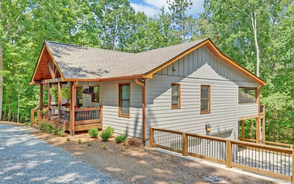 127 Malory Circle, Ellijay, GA 30540