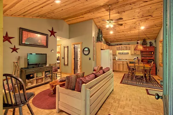 Hiawassee, GA 30546,1087 Ruby Lake DR #TR 1