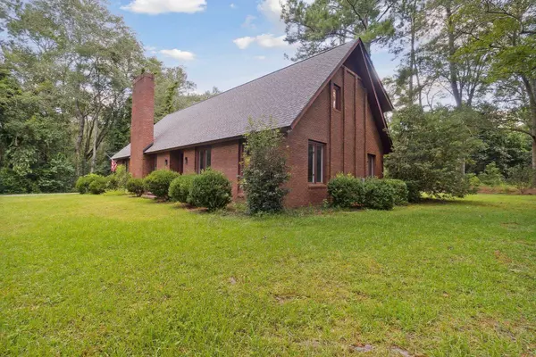 Statesboro, GA 30458,201 Pinewood DR