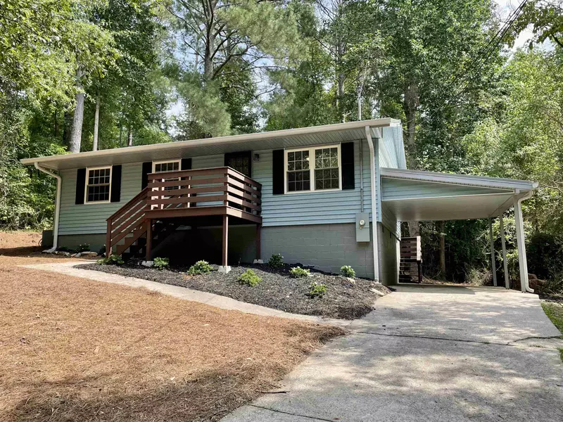 1387 Pine Hill, Elberton, GA 30635