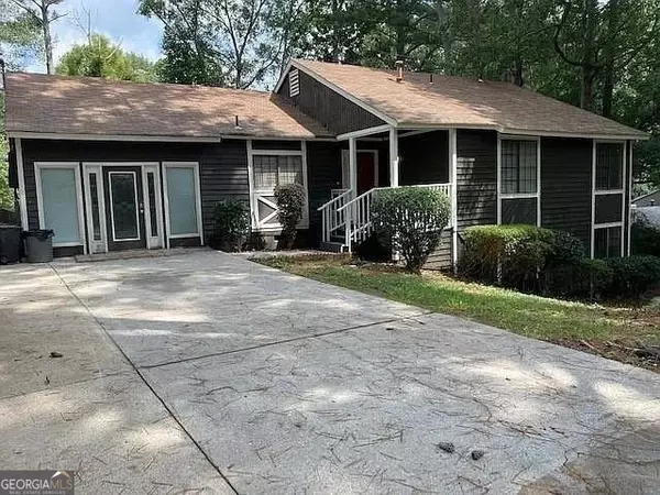 1445 Diplomat, Riverdale, GA 30296