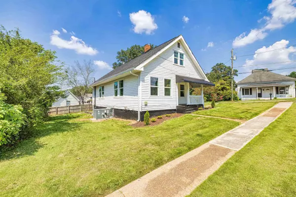 206 Baugh, Hogansville, GA 30230