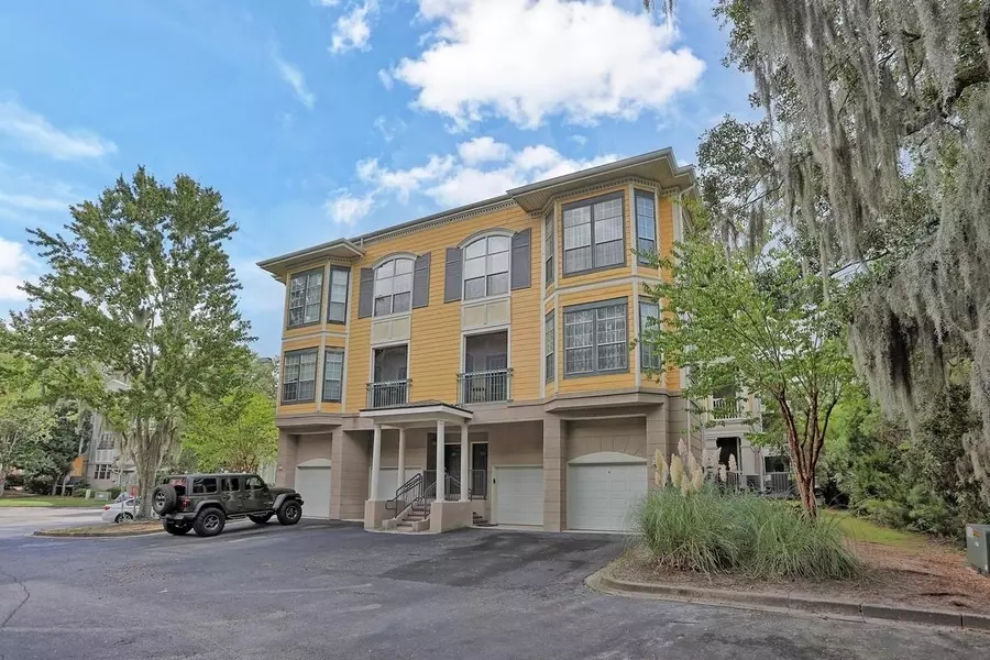 2711 Whitemarsh, Savannah, GA 31410