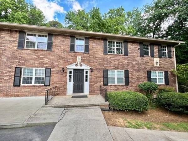 3665 Chestnut DR #D6,  Atlanta,  GA 30340