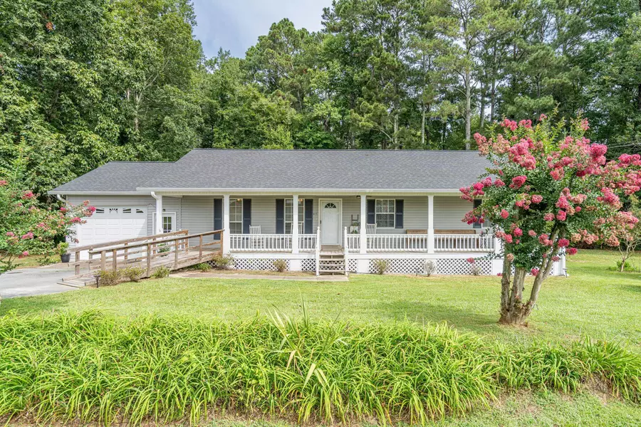 615 County Road 26, Centerville, AL 35960