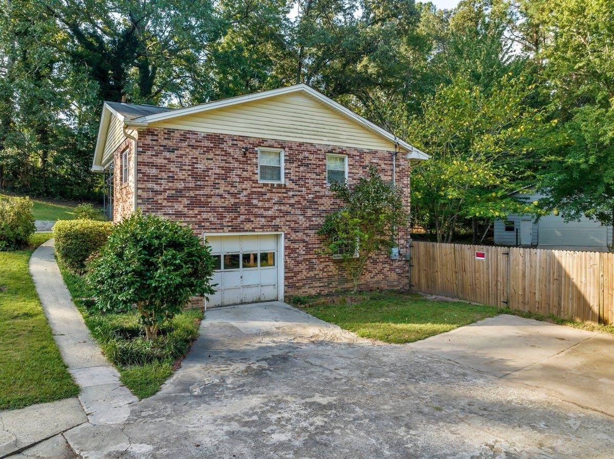 Warner Robins, GA 31088,117 Robinhood DR