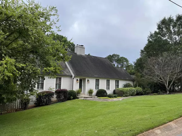 620 Riverview RD,  Athens,  GA 30606