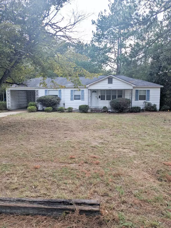 5825 Pine, Eastman, GA 31023