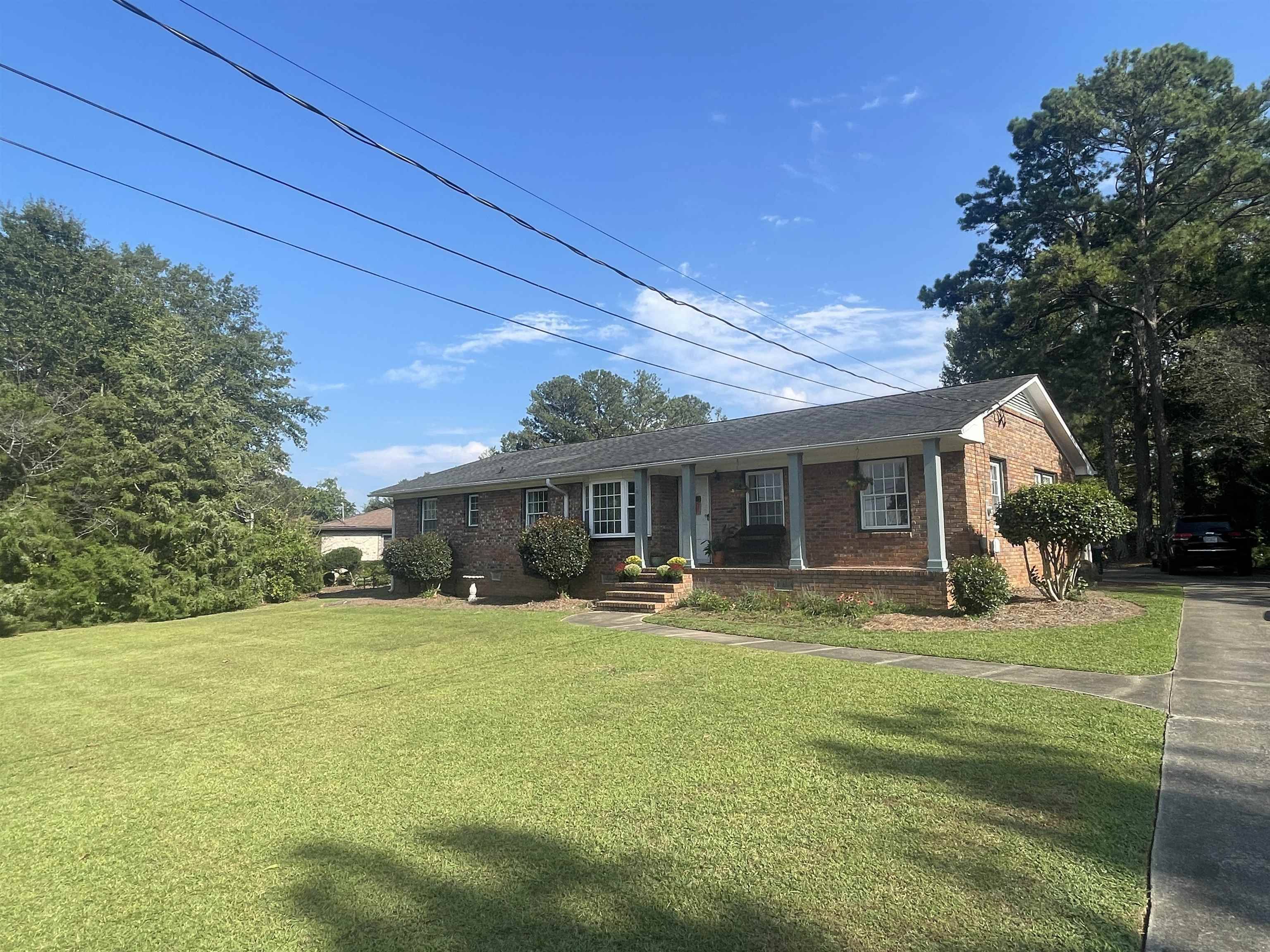 1448 Wesley DR, Griffin, GA 30224