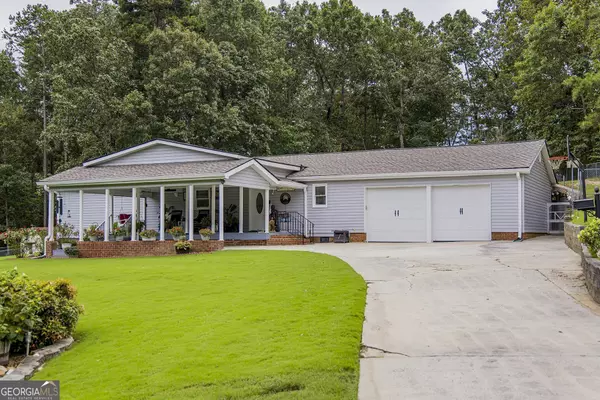 38 SE Lakeview DR, Lindale, GA 30147