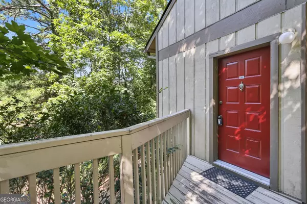 504 Woodcliff DR, Sandy Springs, GA 30350