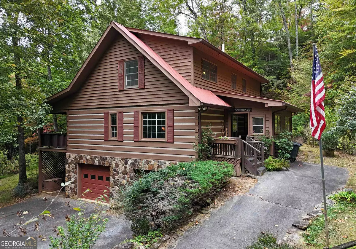 Hiawassee, GA 30546,485 Upper Hightower Creek