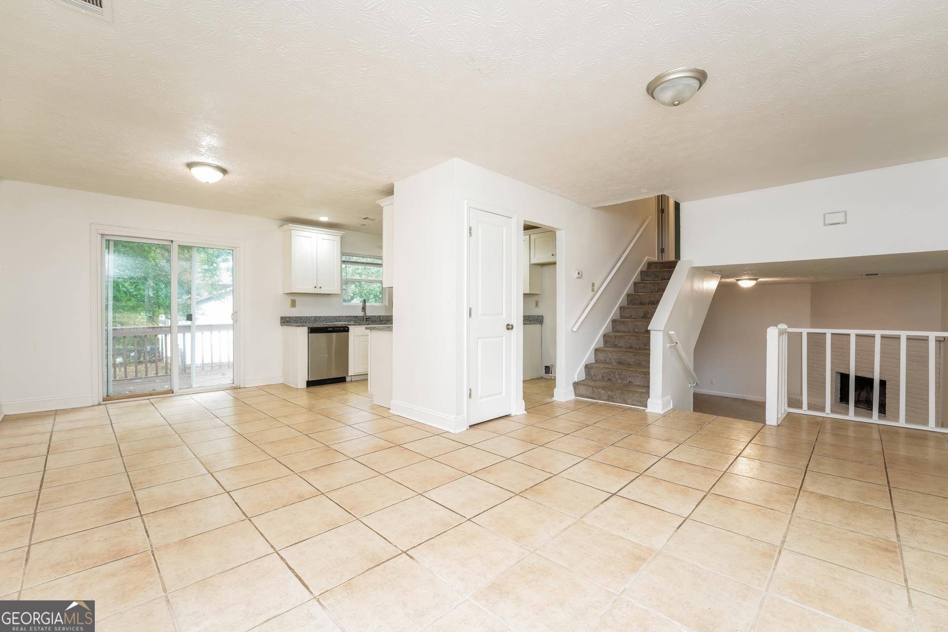 Ellenwood, GA 30294,3328 Clevemont WAY