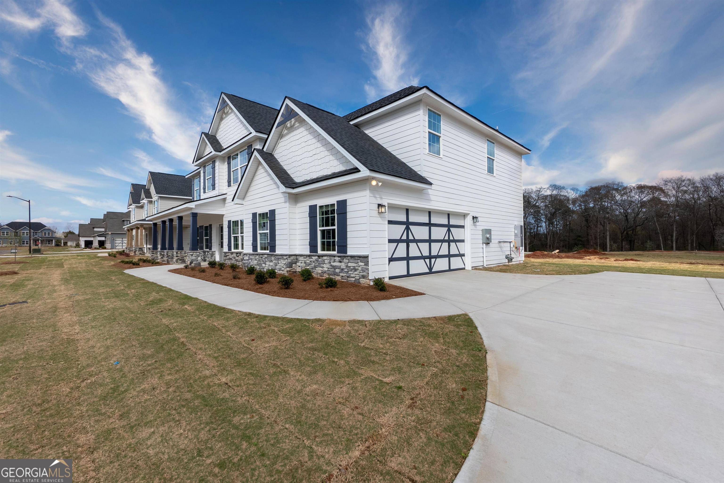 Warner Robins, GA 31088,102 Lady LN #4B