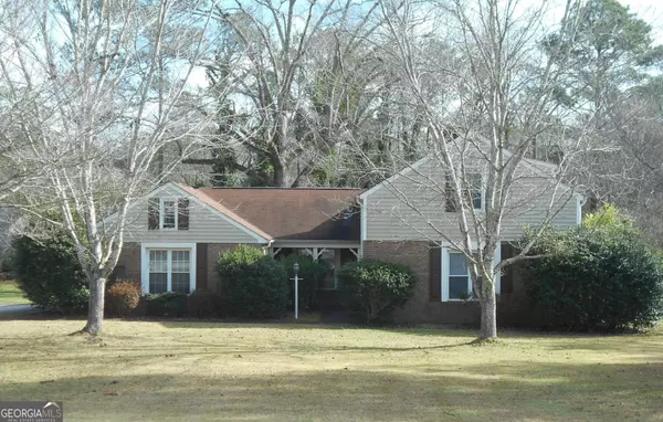 212 Woodfield, Lagrange, GA 30240