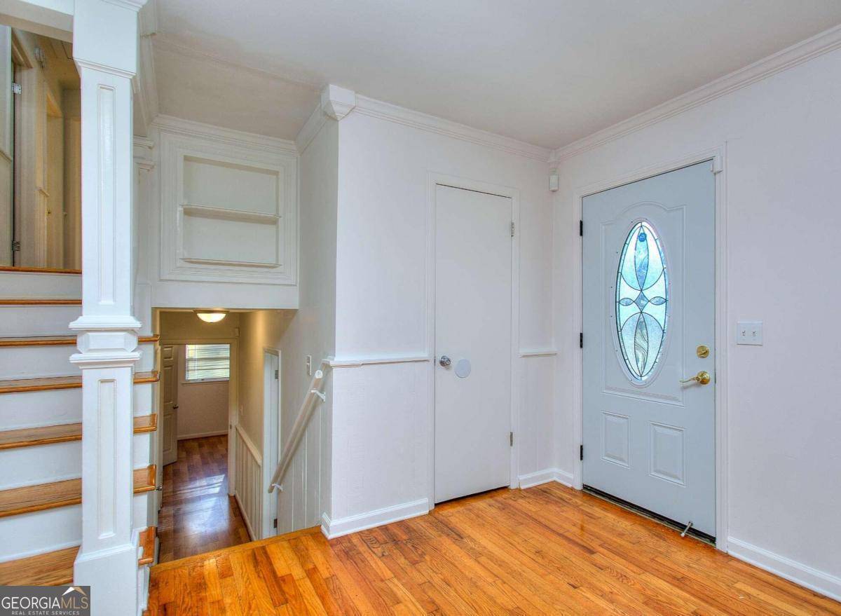 Stone Mountain, GA 30083,973 Pine Roc DR