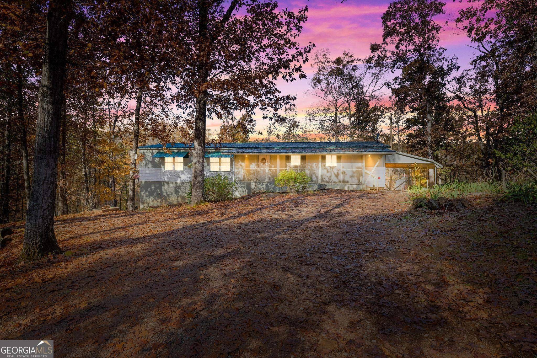 125 Deer Run CIR, Griffin, GA 30224