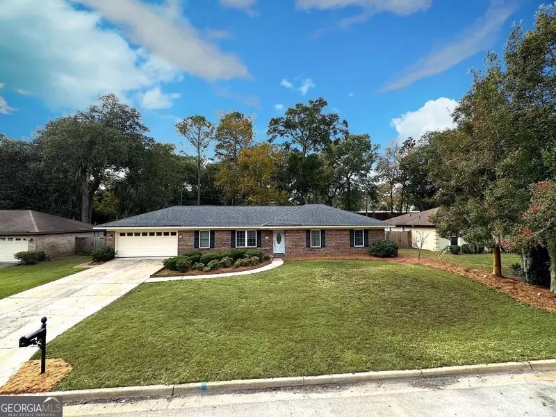 915 Boxwood, Savannah, GA 31410