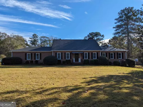 133 Honeysuckle, Barnesville, GA 30204