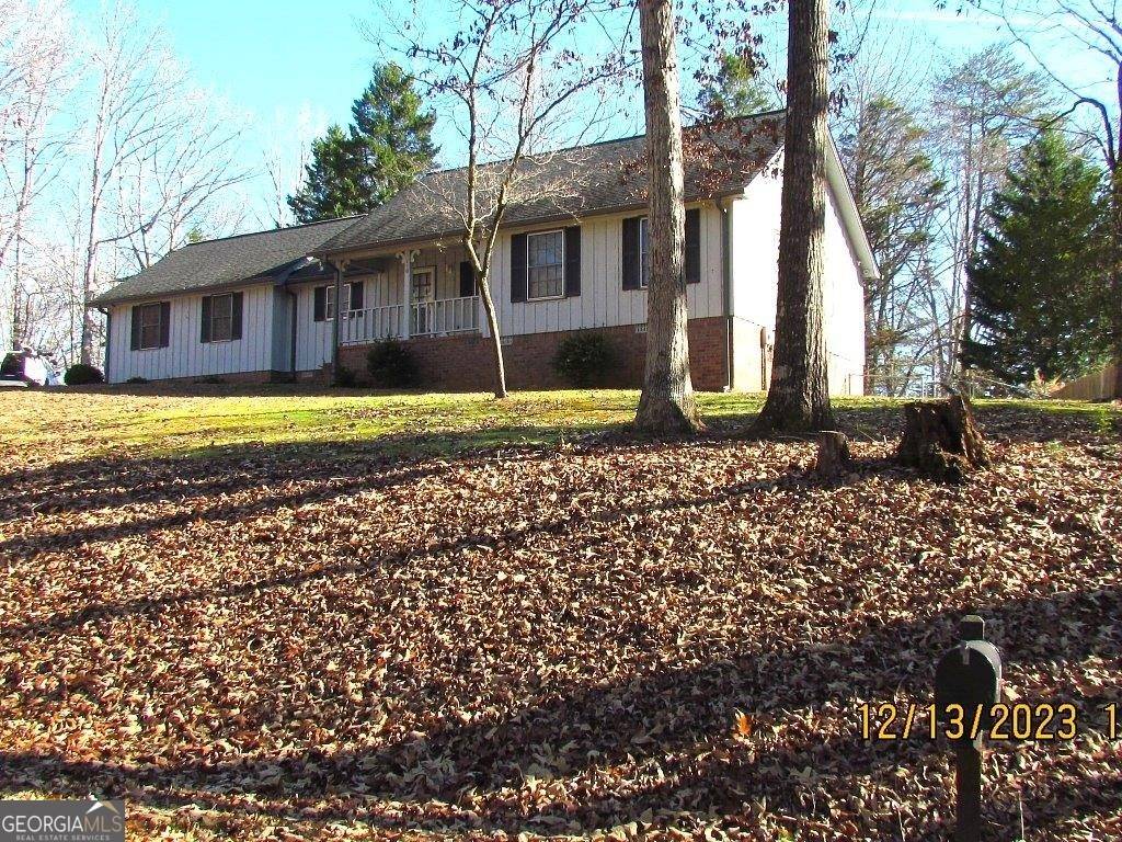 110 Lake CIR, Dahlonega, GA 30533