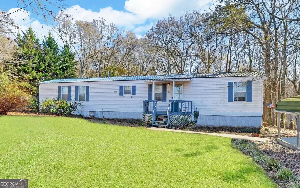 200 Oak Park LN, Canon, GA 30520