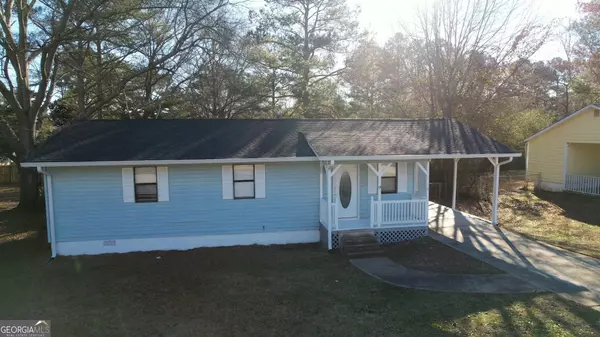 Conyers, GA 30094,611 SE Lakeridge