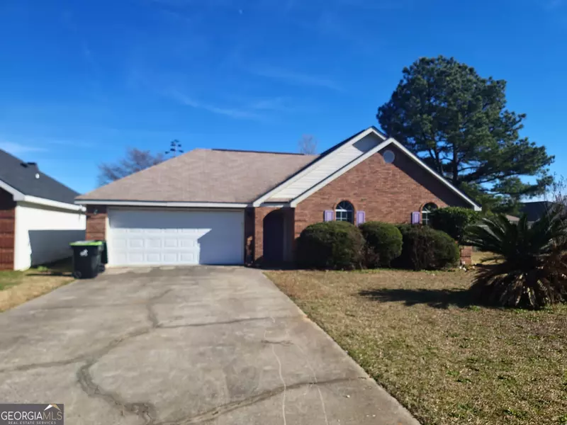 110 Emerald, Warner Robins, GA 31093