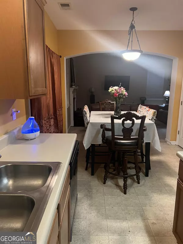 Austell, GA 30168,203 Silver Arrow CIR