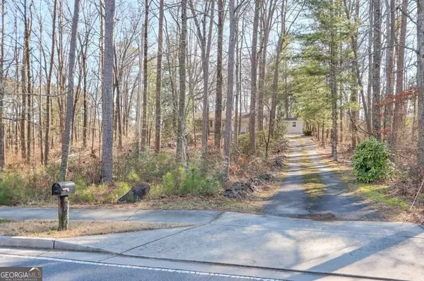 Marietta, GA 30066,2420 Rocky Mountain RD